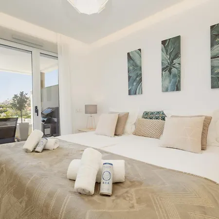 Apartment Modern Apartment, With Large Private Terrace, Bbq And Panoramic Sea Views, In Residencial Botanic, Benahavis
