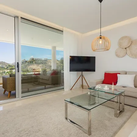 Apartment Modern Apartment, With Large Private Terrace, Bbq And Panoramic Sea Views, In Residencial Botanic, Benahavis